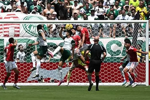 منهم رأسية وسام أبو علي ضد بالميراس.. الهدف العكسي تكرر 3 مرات في المونديال